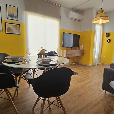 Apartamento Yellow Garrucha Bagian luar foto