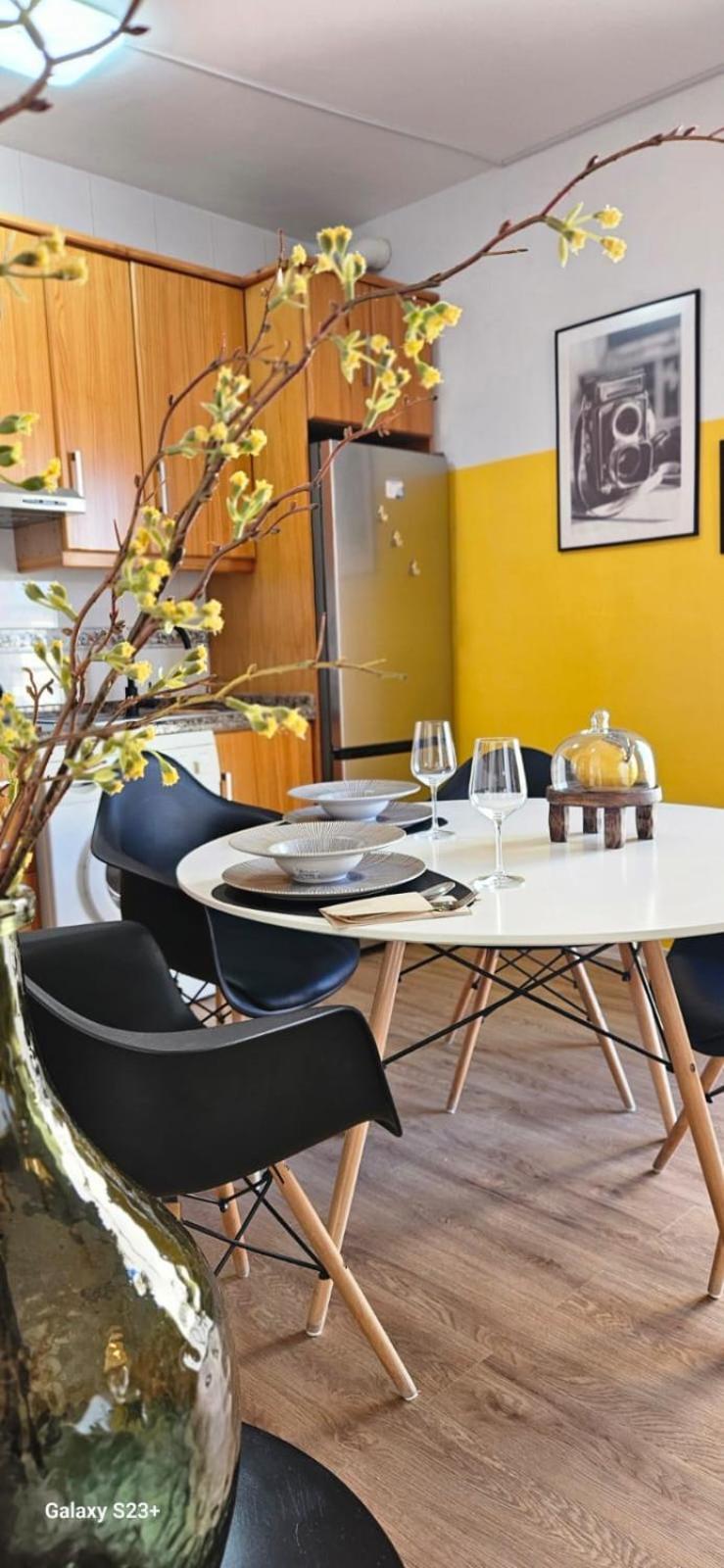 Apartamento Yellow Garrucha Bagian luar foto
